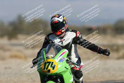 media/Dec-07-2025-CVMA (Sun) [[3e7d2de5dc]]/Race 5-Formula UL-CVMA Hooligans-American Thunder/